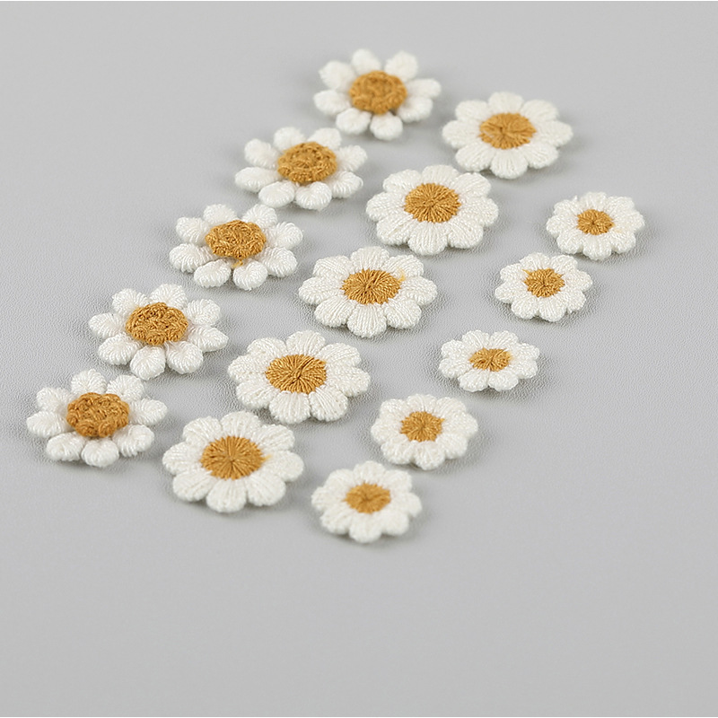 Embroidery Letter M - 10 adet Çiçek Nakış Yamaları Ceket