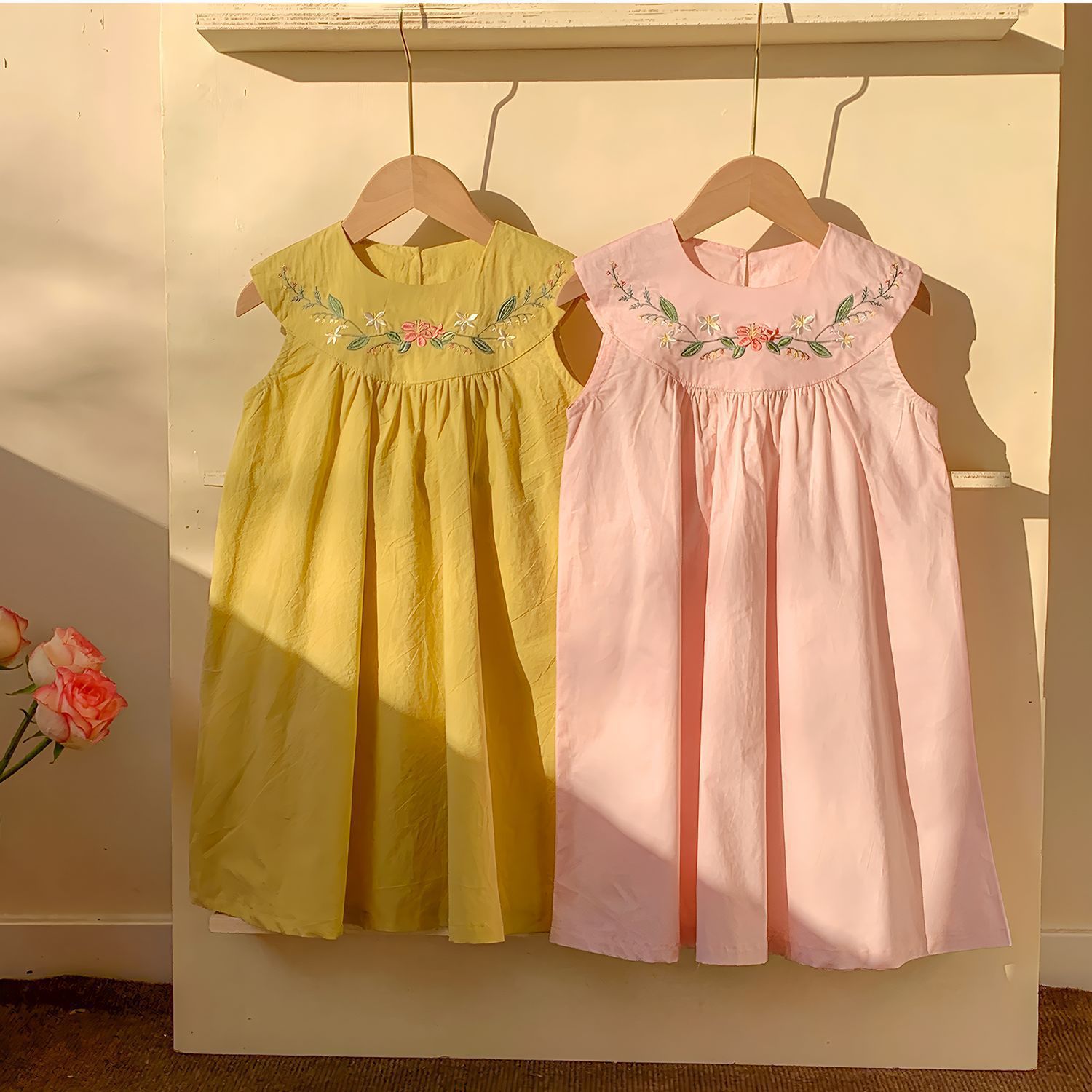 Embroidery Yellow Dress - 2-7 yaşında Kore Versiyonu Yaz Yeni