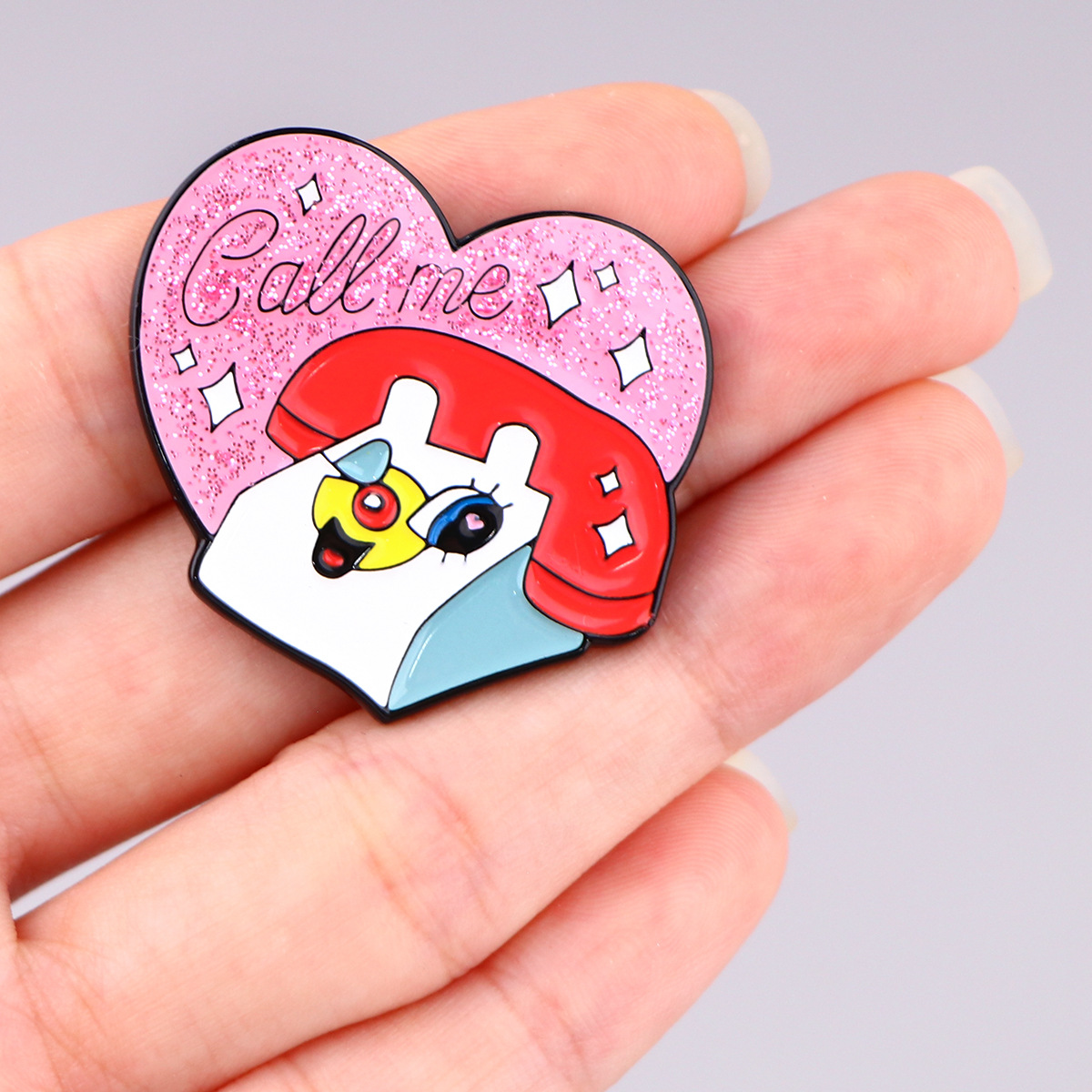 Sevimli Polis Kızı Alaşım Broş - Embroidery Icon incelemesi ve fiyatı